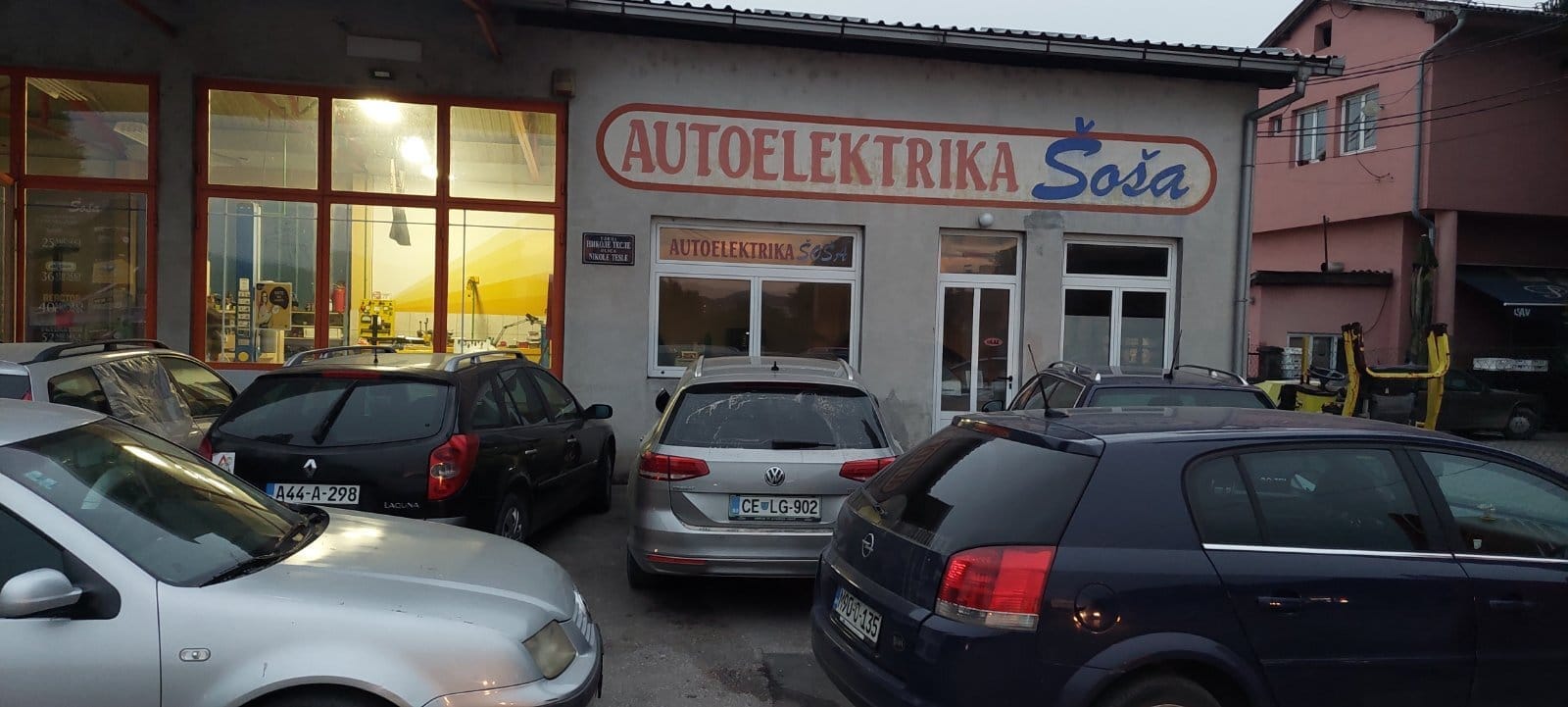 IMG-e86823bb489a221aef25b2366e44eb28-V